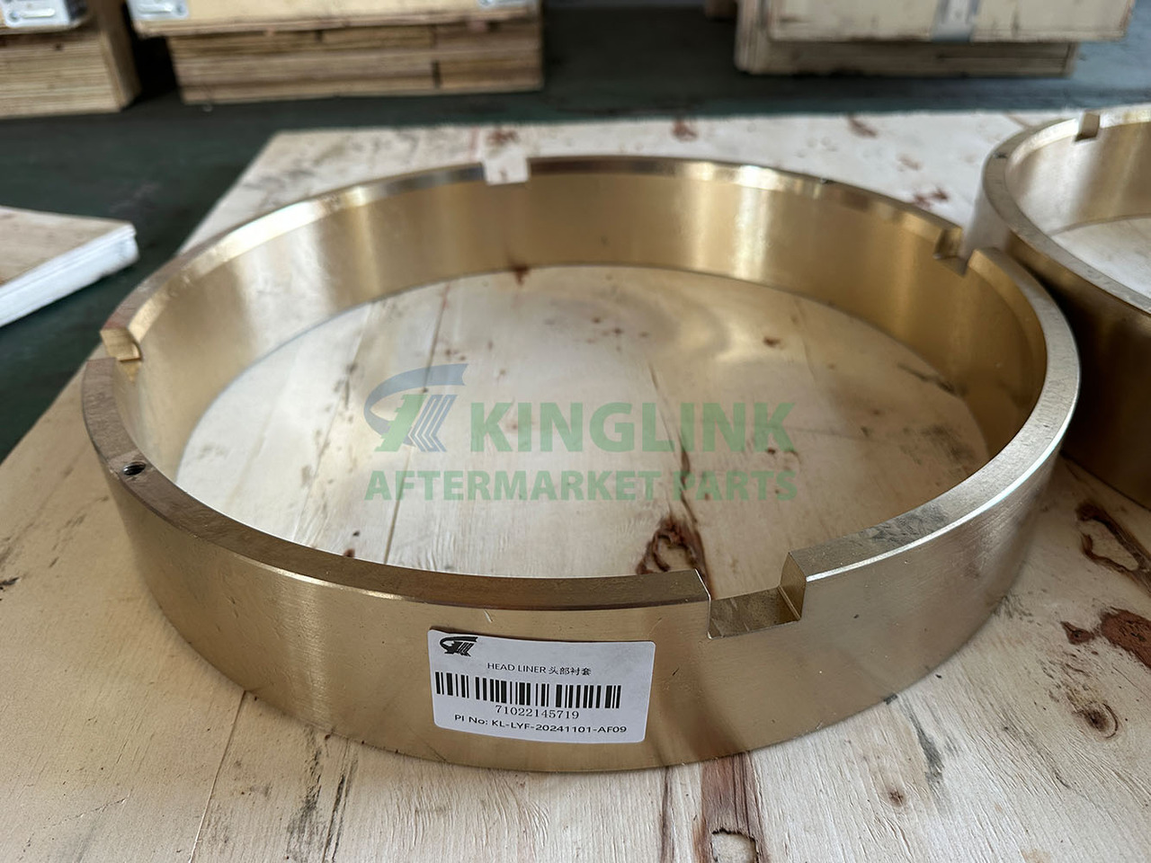 KINGLINK Copper Alloy Upper Head Bushing 1022145719 For HP200 Cone Crusher - Peça de reposição por Máquina de construção: foto 4 KINGLINK Copper Alloy Upper Head Bushing 1022145719 For HP200 Cone Crusher - Peça de reposição por Máquina de construção: foto 4