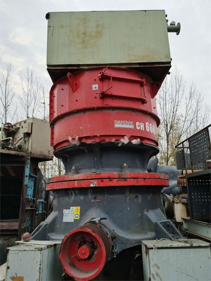 Sandvik CH660 - Britador de cone: foto 4 Sandvik CH660 - Britador de cone: foto 4