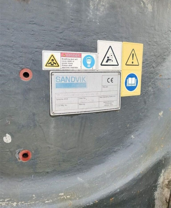 Sandvik CH660 - Britador de cone: foto 2 Sandvik CH660 - Britador de cone: foto 2