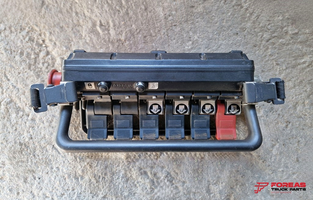 Grua para camião HIAB 245 E-4 WITH RADIO CONTROL: foto 13