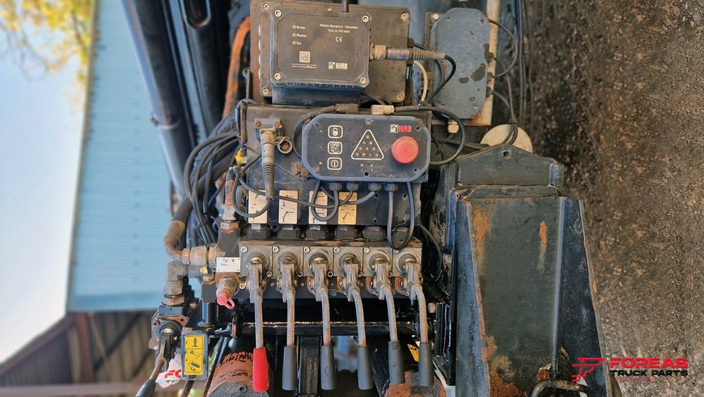 Grua para camião HIAB 245 E-4 WITH RADIO CONTROL: foto 7