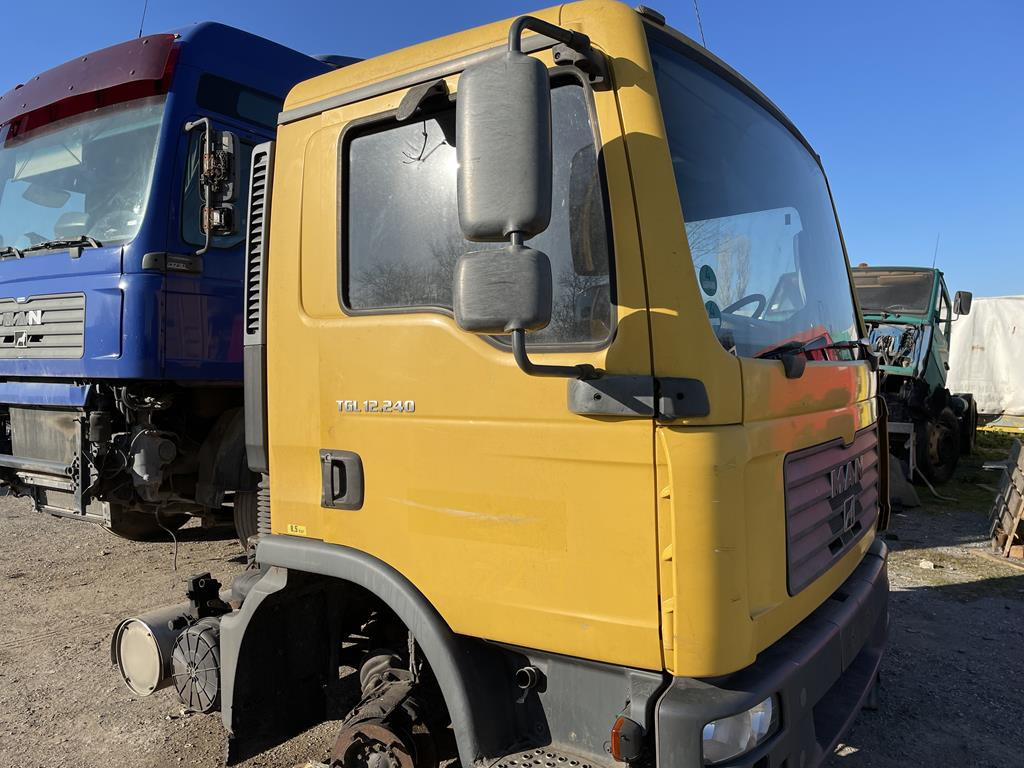 MAN TGL - Cabine por Camião: foto 2 MAN TGL - Cabine por Camião: foto 2