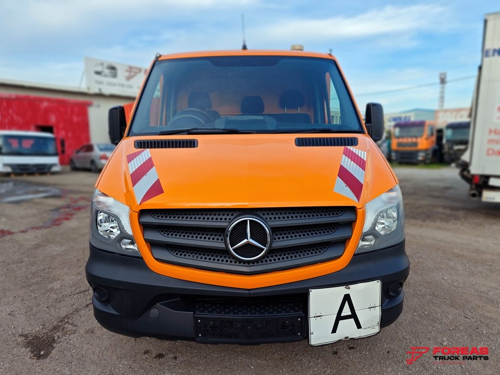 MERCEDES-BENZ 311 – TIPPER – RIGHT HAND DRIVE (RHD) - Carrinha basculante: foto 2 MERCEDES-BENZ 311 – TIPPER – RIGHT HAND DRIVE (RHD) - Carrinha basculante: foto 2