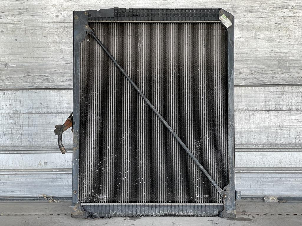 MERCEDES-BENZ ACTROS - A 942 500 31 03 - Radiador por Camião: foto 1 MERCEDES-BENZ ACTROS - A 942 500 31 03 - Radiador por Camião: foto 1