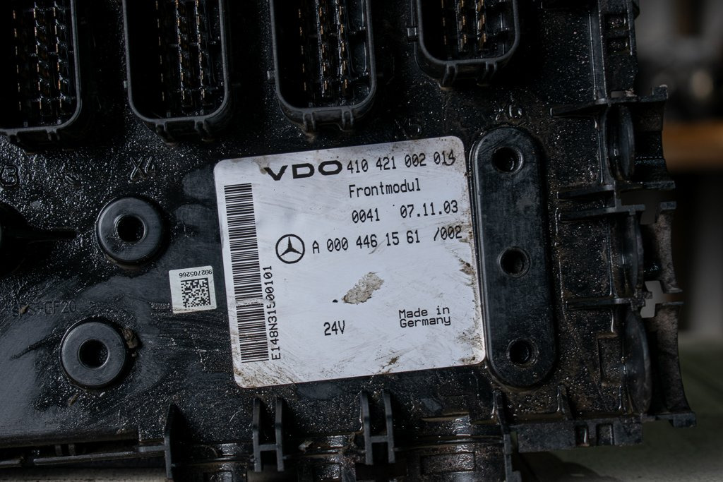 MERCEDES-BENZ ACTROS FRONTMODUL - Centralina electrónica por Camião: foto 2 MERCEDES-BENZ ACTROS FRONTMODUL - Centralina electrónica por Camião: foto 2