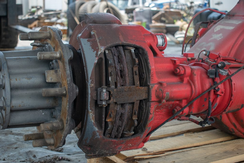 MERCEDES-BENZ ACTROS MP II DIFFERENTIAL CALIPER - DRIVER - Pinça de freio por Camião: foto 1 MERCEDES-BENZ ACTROS MP II DIFFERENTIAL CALIPER - DRIVER - Pinça de freio por Camião: foto 1