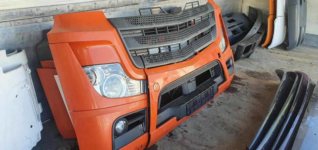 MERCEDES-BENZ ACTROS MP4 - Para-choque por Camião: foto 3 MERCEDES-BENZ ACTROS MP4 - Para-choque por Camião: foto 3