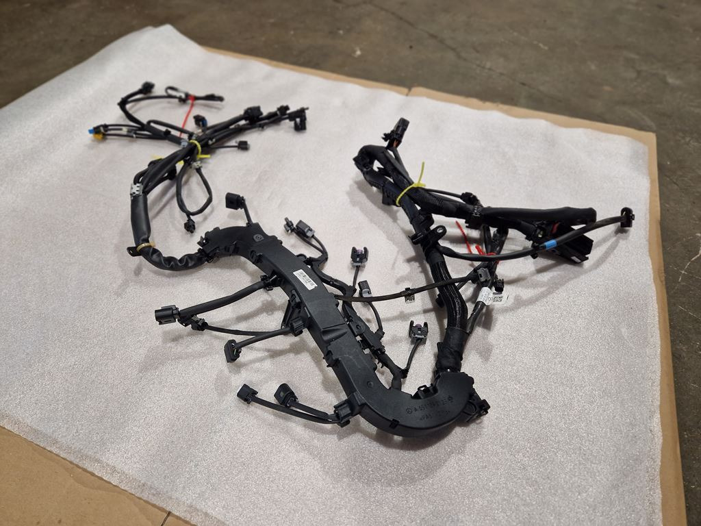 MERCEDES-BENZ SPRINTER OM 651 - A 651 159 2525 - Cables/ Wire harness por Camião: foto 1 MERCEDES-BENZ SPRINTER OM 651 - A 651 159 2525 - Cables/ Wire harness por Camião: foto 1