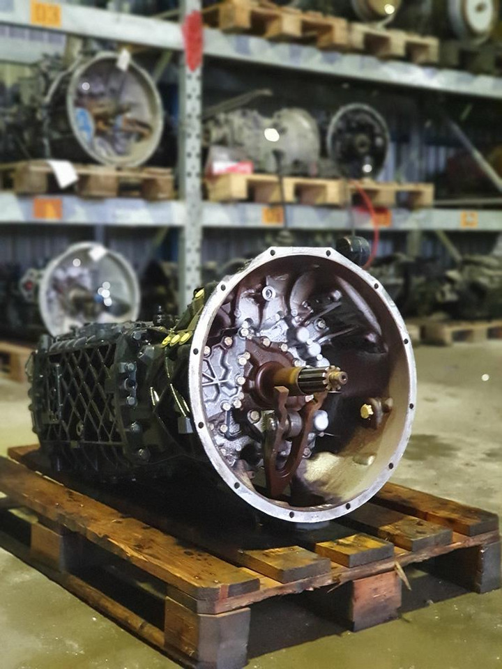 ZF 16 S 2321 TD - LEVER WITH STRING - WITHOUT INTARDER - FOR MAN TGX - Caixa de velocidade por Camião: foto 1 ZF 16 S 2321 TD - LEVER WITH STRING - WITHOUT INTARDER - FOR MAN TGX - Caixa de velocidade por Camião: foto 1