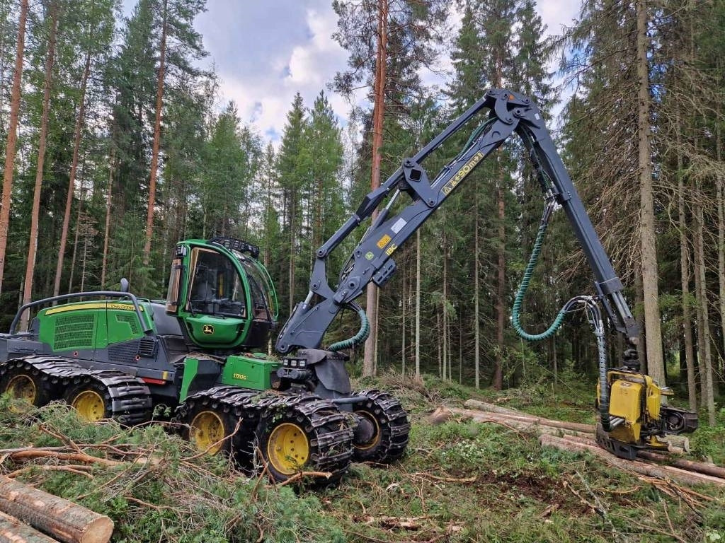 John Deere 1170 G - Harvester: foto 1 John Deere 1170 G - Harvester: foto 1
