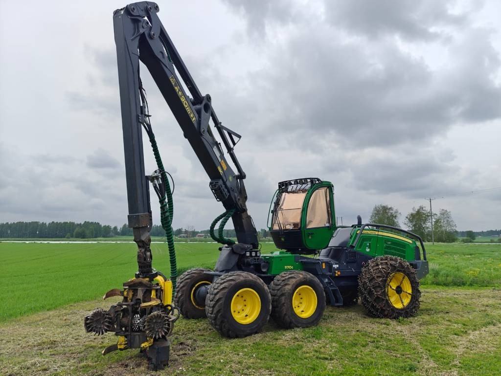 John Deere 1170 G - Harvester: foto 1 John Deere 1170 G - Harvester: foto 1