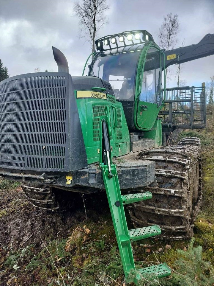 John Deere 1510 E - Forwarder: foto 1 John Deere 1510 E - Forwarder: foto 1