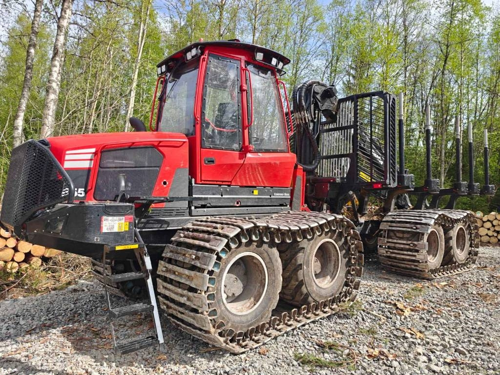 Komatsu 855 - Forwarder: foto 1 Komatsu 855 - Forwarder: foto 1