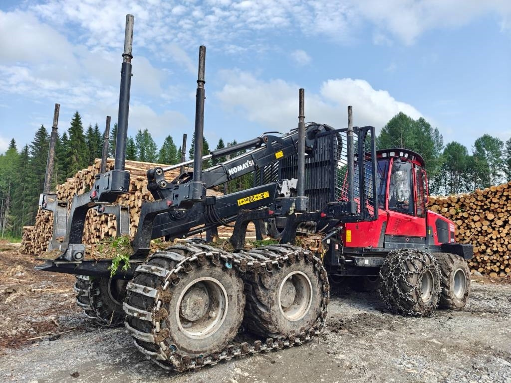 Komatsu 875 - Forwarder: foto 5 Komatsu 875 - Forwarder: foto 5