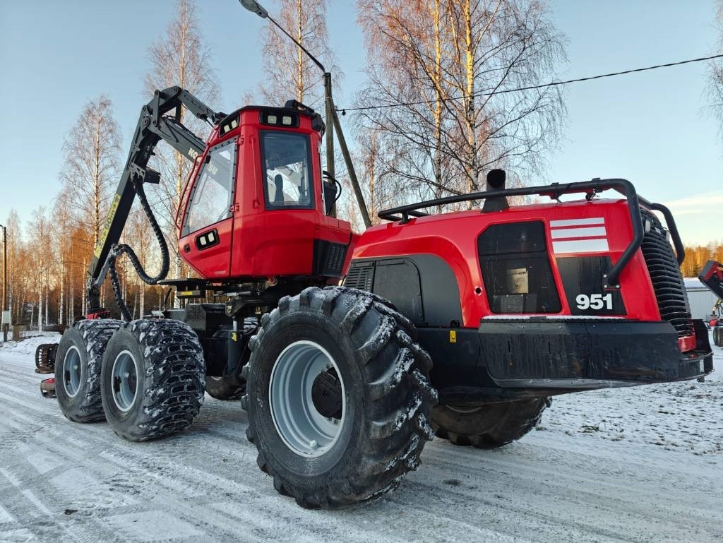 Komatsu 951 - Harvester: foto 3 Komatsu 951 - Harvester: foto 3