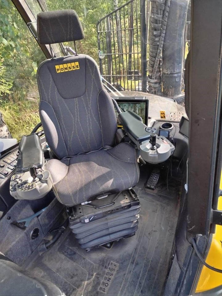 Leasing de Ponsse Buffalo 8W  Ponsse Buffalo 8W: foto 13
