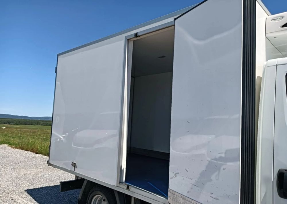 Carrinha frigorífica Iveco 35C13, 35C12, 35C14, 35C15: foto 12