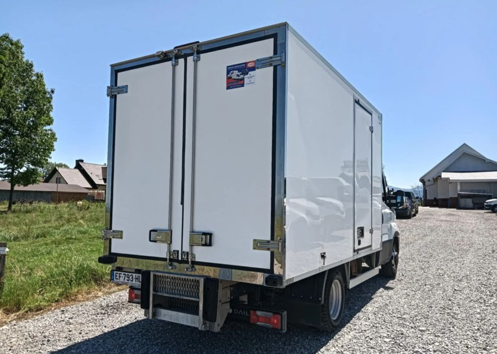Carrinha frigorífica Iveco 35C13, 35C12, 35C14, 35C15: foto 17