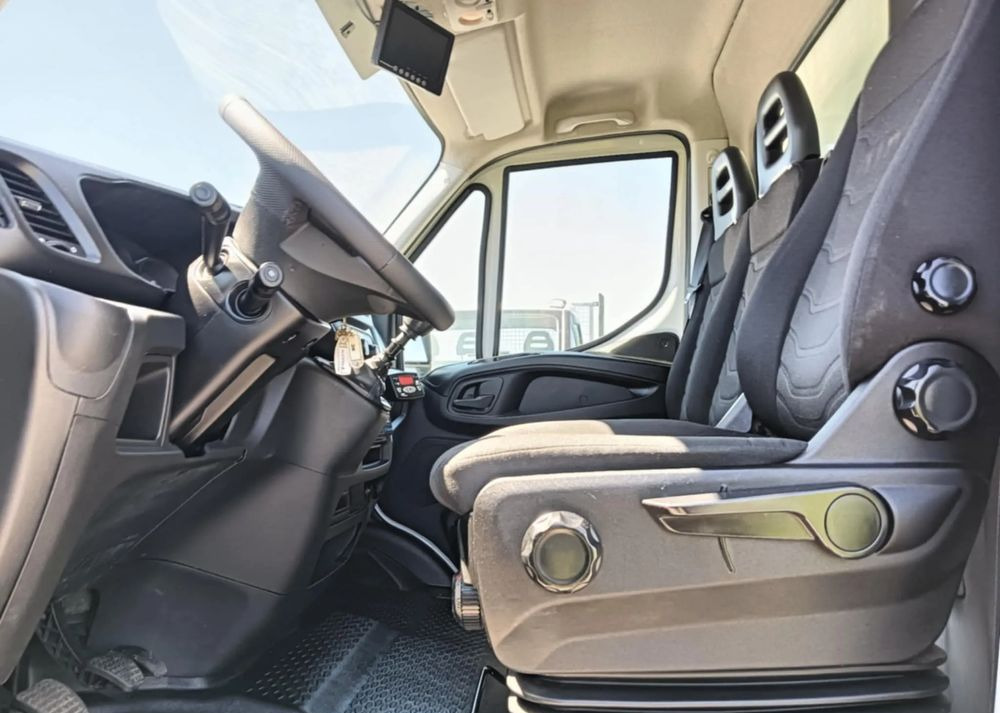Carrinha frigorífica Iveco 35C13, 35C12, 35C14, 35C15: foto 11