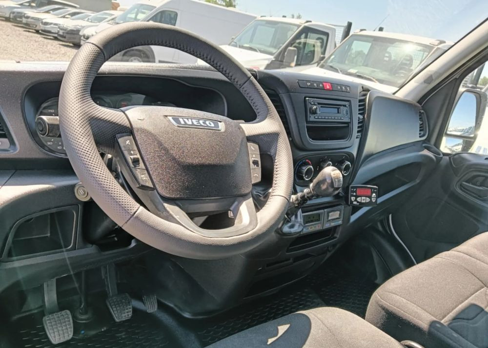 Carrinha frigorífica Iveco 35C13, 35C12, 35C14, 35C15: foto 6