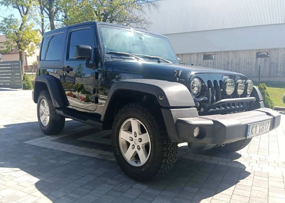 Jeep Wrangler 2.8 CRD Sport - SUV: foto 5 Jeep Wrangler 2.8 CRD Sport - SUV: foto 5
