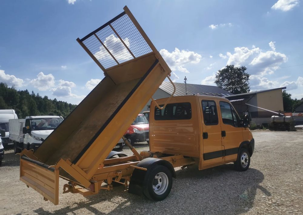 Iveco Daily 35C12 Brygadówka wywrotka Dubel hak kiper doka 35C13 - Carrinha basculante: foto 5 Iveco Daily 35C12 Brygadówka wywrotka Dubel hak kiper doka 35C13 - Carrinha basculante: foto 5
