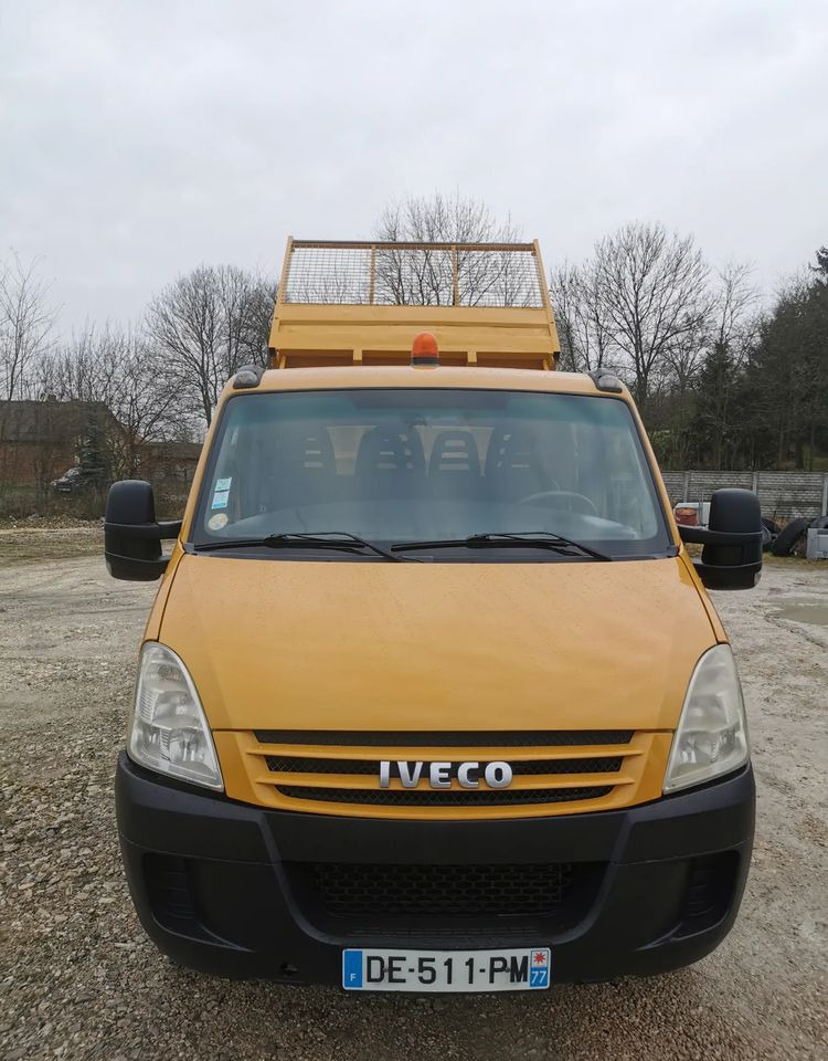 Iveco Daily 35C12 Brygadówka wywrotka Dubel hak kiper doka 35C13 - Carrinha basculante: foto 2 Iveco Daily 35C12 Brygadówka wywrotka Dubel hak kiper doka 35C13 - Carrinha basculante: foto 2