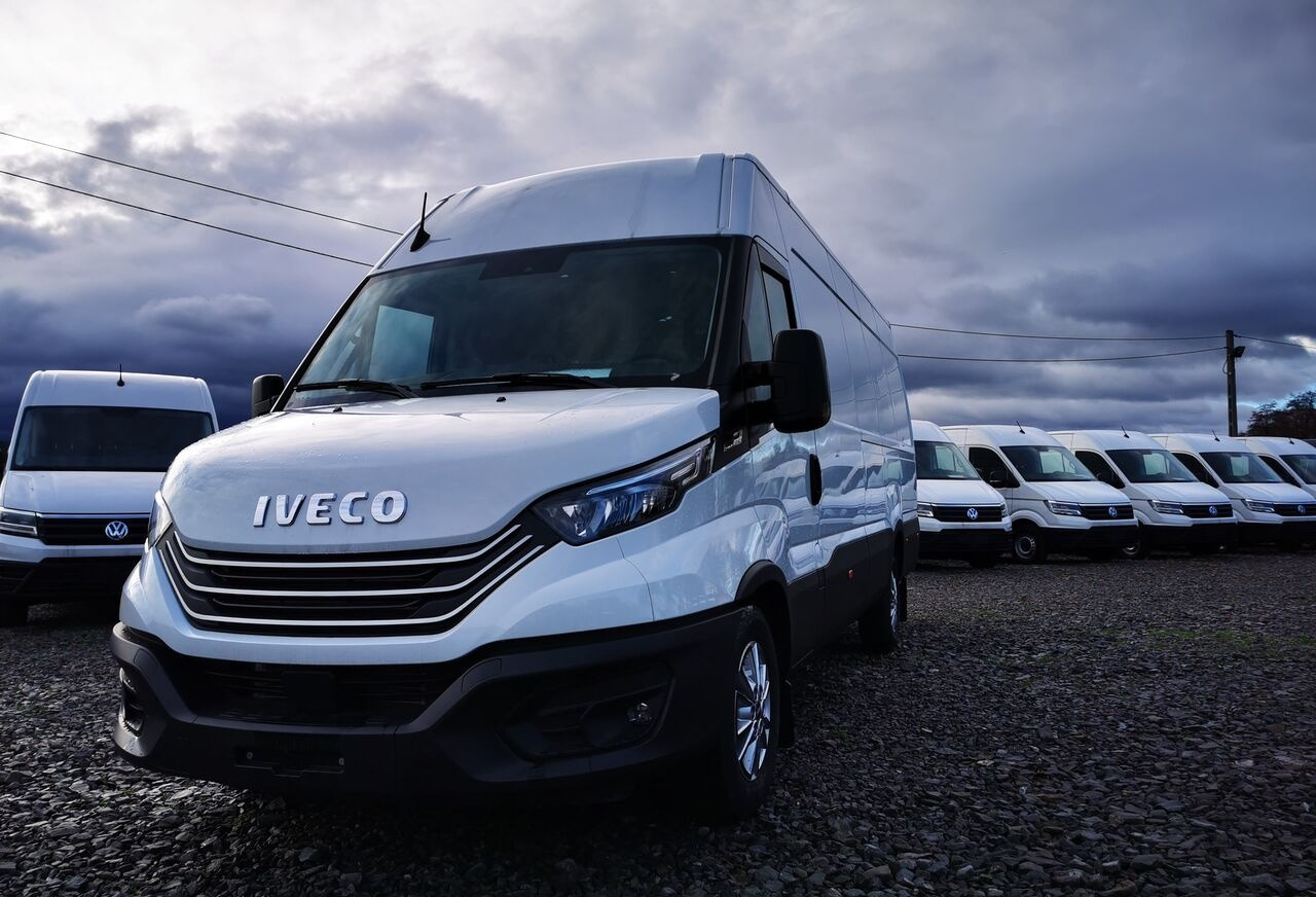 IVECO DAILY 35S18HA8 L4H2 - Furgão: foto 3 IVECO DAILY 35S18HA8 L4H2 - Furgão: foto 3