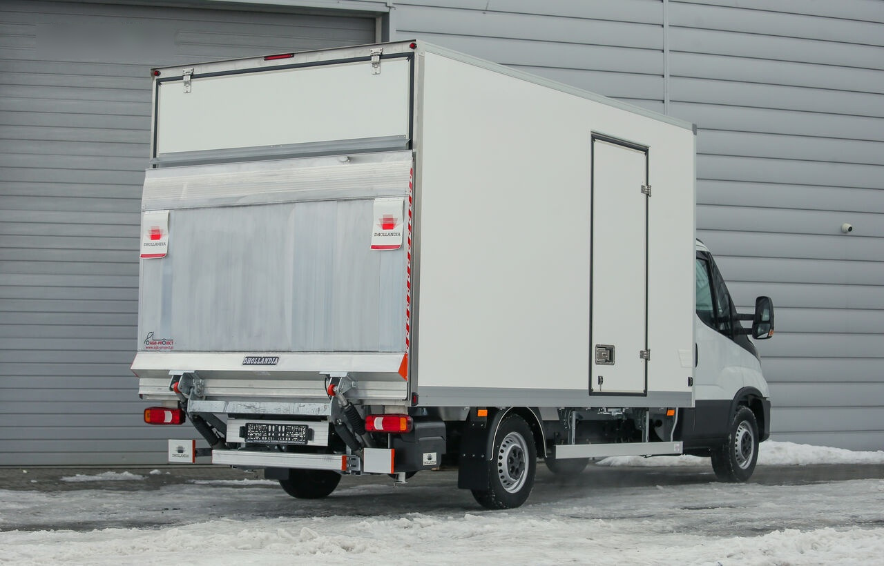 IVECO Iveco Daily IVECO 35S18HA8 r.o.4100 - Carrinha de contentor: foto 5 IVECO Iveco Daily IVECO 35S18HA8 r.o.4100 - Carrinha de contentor: foto 5