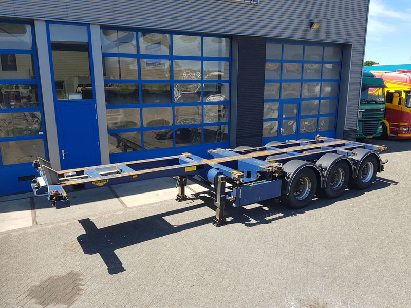 Broshuis 3 UCC-39/45 Eu Multichassis Liftas - Semi-reboque transportador de contêineres/ Caixa móvel: foto 1 Broshuis 3 UCC-39/45 Eu Multichassis Liftas - Semi-reboque transportador de contêineres/ Caixa móvel: foto 1