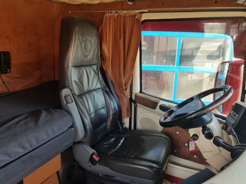 Leasing de Scania R500 V8 Showtruck Open uitlaat Standairco Retarder Scania R500 V8 Showtruck Open uitlaat Standairco Retarder: foto 11
