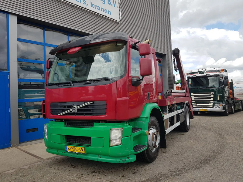 Volvo FE 240 Portaalarm Hyvalift Euro 5 - Camião multibenne: foto 2 Volvo FE 240 Portaalarm Hyvalift Euro 5 - Camião multibenne: foto 2