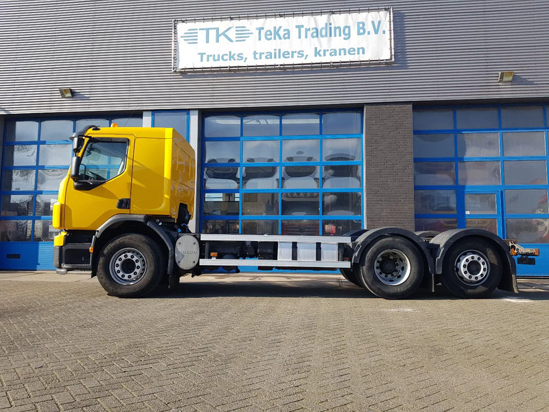 Volvo FE 300 EEV 6X2 Retarder Pto 234.000 KM - Camião chassi: foto 3 Volvo FE 300 EEV 6X2 Retarder Pto 234.000 KM - Camião chassi: foto 3