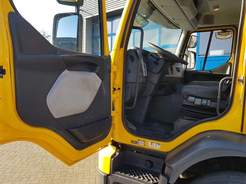 Leasing de Volvo FE 300 EEV 6X2 Retarder Pto 234.000 KM Volvo FE 300 EEV 6X2 Retarder Pto 234.000 KM: foto 8