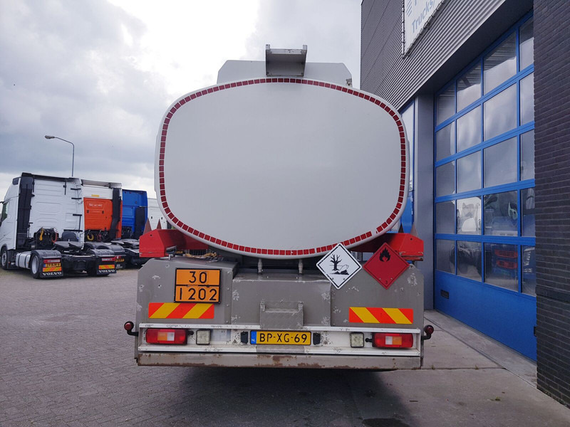 Volvo FM 9.340 Fuel 21.400 Liter 3 Comp Euro 3 - Caminhão tanque: foto 5 Volvo FM 9.340 Fuel 21.400 Liter 3 Comp Euro 3 - Caminhão tanque: foto 5