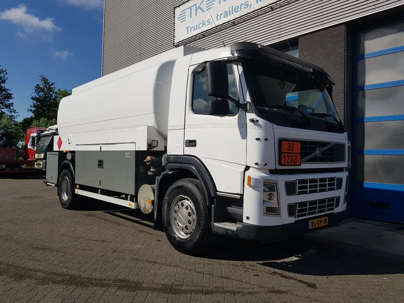 Volvo FM 9.340 Petrol, Diesel 17000 Ltr. 3 Compartementen - Caminhão tanque: foto 5 Volvo FM 9.340 Petrol, Diesel 17000 Ltr. 3 Compartementen - Caminhão tanque: foto 5