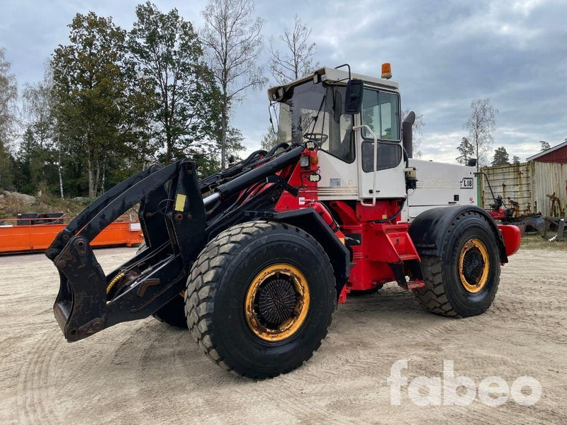 Ljungby l18 - Pá carregadora de rodas: foto 1 Ljungby l18 - Pá carregadora de rodas: foto 1