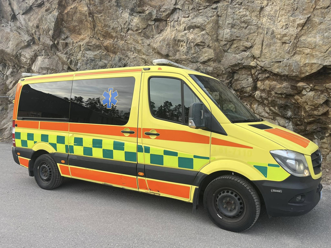 Mercedes-Benz Sprinter 319 - AMBULANCE - SÅLD/SOLD !! - Ambulância: foto 1 Mercedes-Benz Sprinter 319 - AMBULANCE - SÅLD/SOLD !! - Ambulância: foto 1