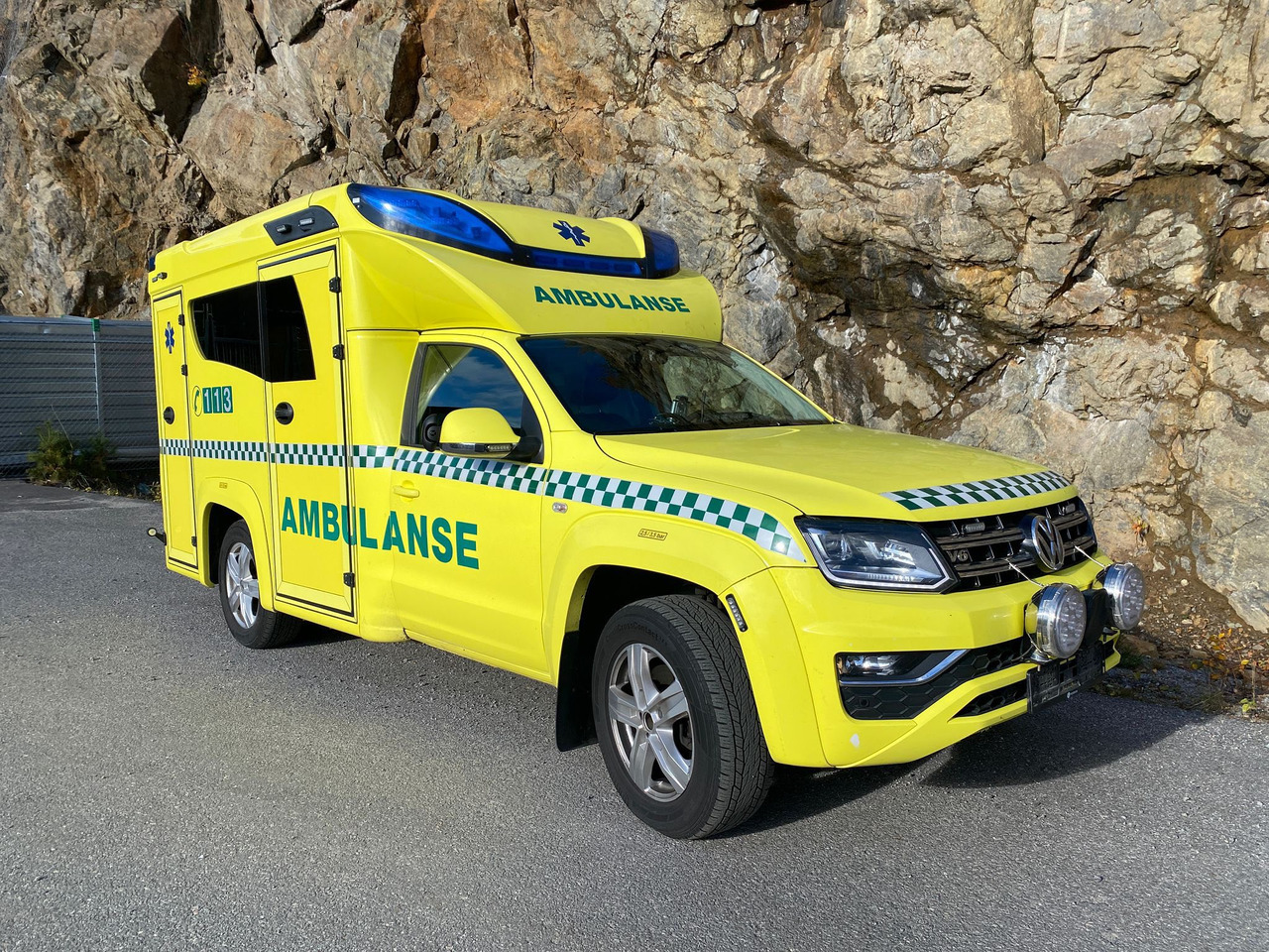 VOLKSWAGEN Amarok XL 4motions - Ambulância: foto 1 VOLKSWAGEN Amarok XL 4motions - Ambulância: foto 1