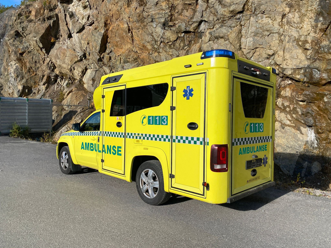 VOLKSWAGEN Amarok XL 4motions - Ambulância: foto 2 VOLKSWAGEN Amarok XL 4motions - Ambulância: foto 2