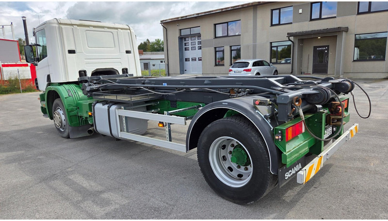 Scania P94 4X2 220 - Camião com sistema de cabo: foto 4 Scania P94 4X2 220 - Camião com sistema de cabo: foto 4