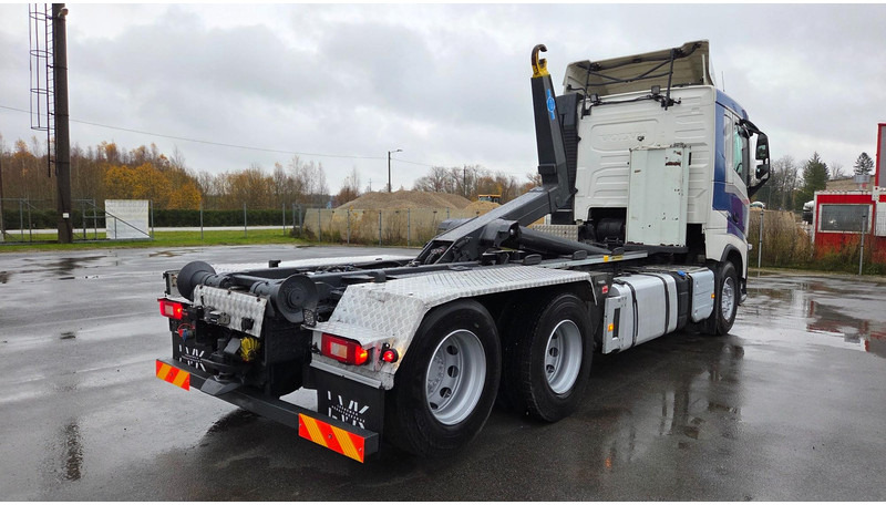 Volvo FH500 6X2 - Camião polibenne: foto 3 Volvo FH500 6X2 - Camião polibenne: foto 3