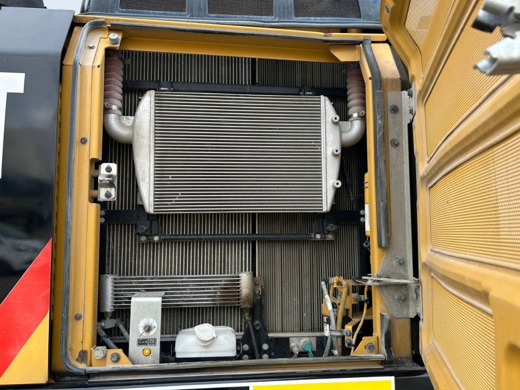 Escavadora de rastos CAT 330F L (Roto|GPS|2 buckets): foto 23