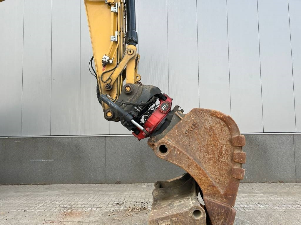 Escavadora de rastos CAT 330F L (Roto|GPS|2 buckets): foto 7