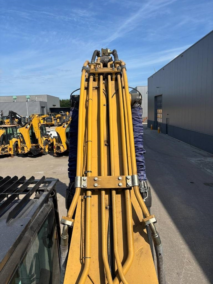 Escavadora de rastos novo CAT 336: foto 20