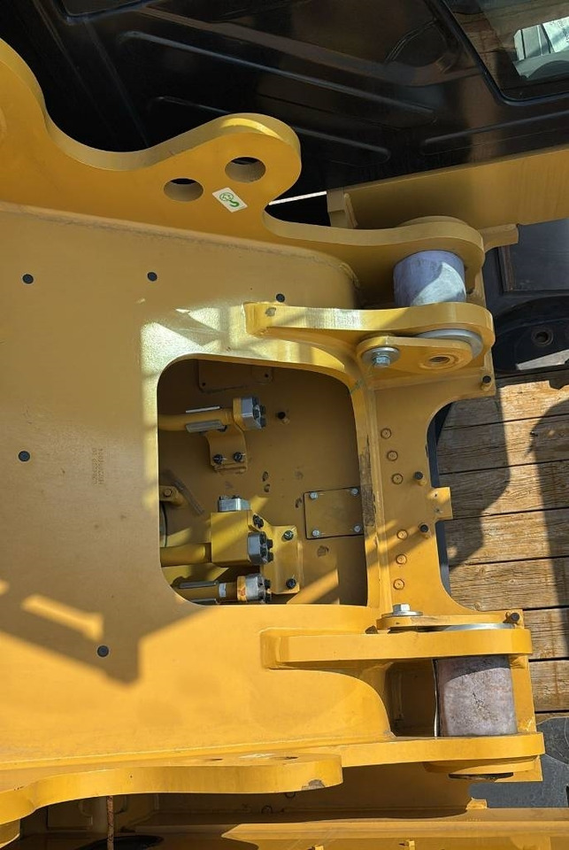 Escavadora de rastos CAT 374: foto 16