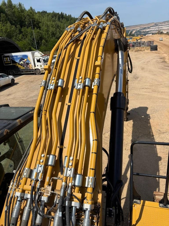 Escavadora de rastos CAT 374 (On Transport): foto 12