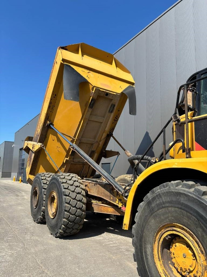 Caminhão articulado CAT 745 C: foto 10