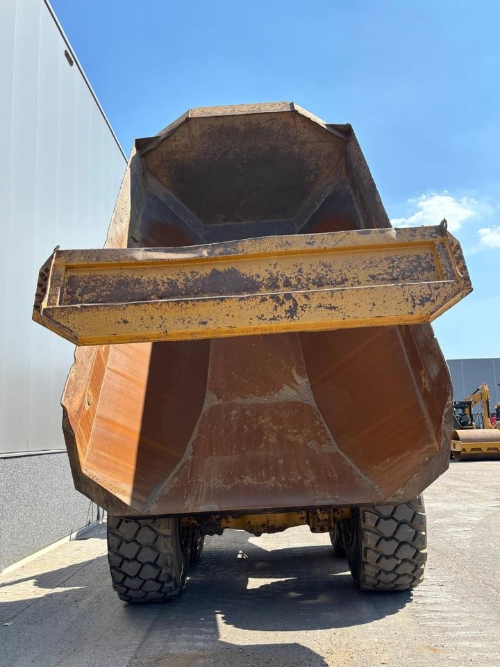 Caminhão articulado CAT 745 C: foto 9
