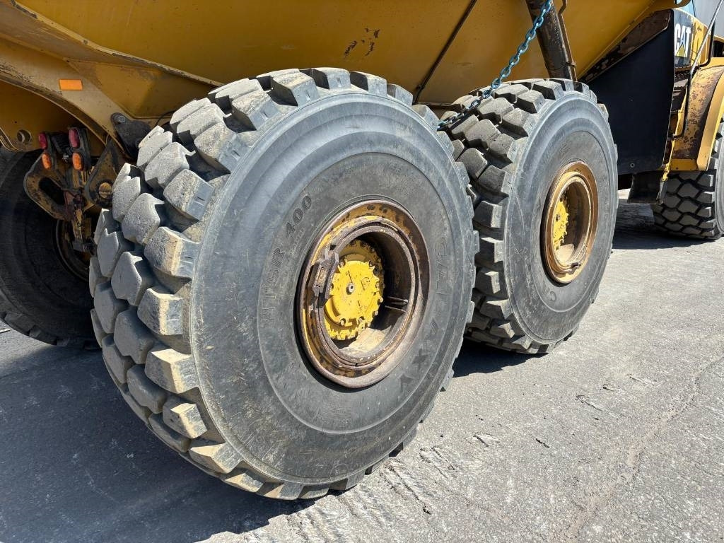 Caminhão articulado CAT 745 C: foto 30
